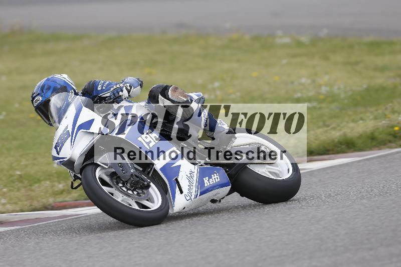 /09 19.04.2026  Caremotion get faster ADR/Gruppe rot/196